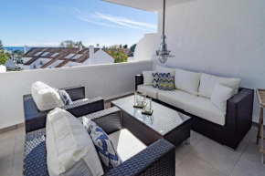 ELD1-Stunning 2 Bedroom Penthouse in Puerto Banus
